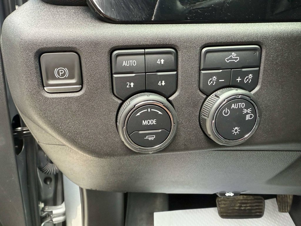 2023 Chevrolet Silverado 1500 LT in Grand Falls, New Brunswick - 18 - w1024h768px