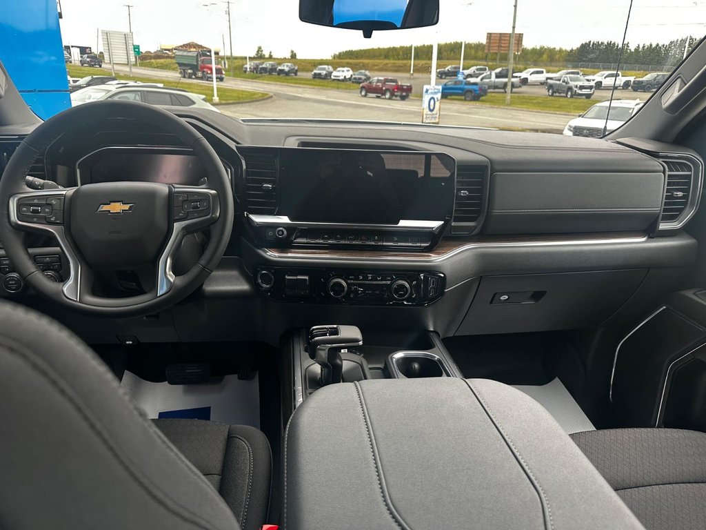 Silverado 1500 LT 2025 à Grand Falls, Nouveau-Brunswick - 11 - w1024h768px