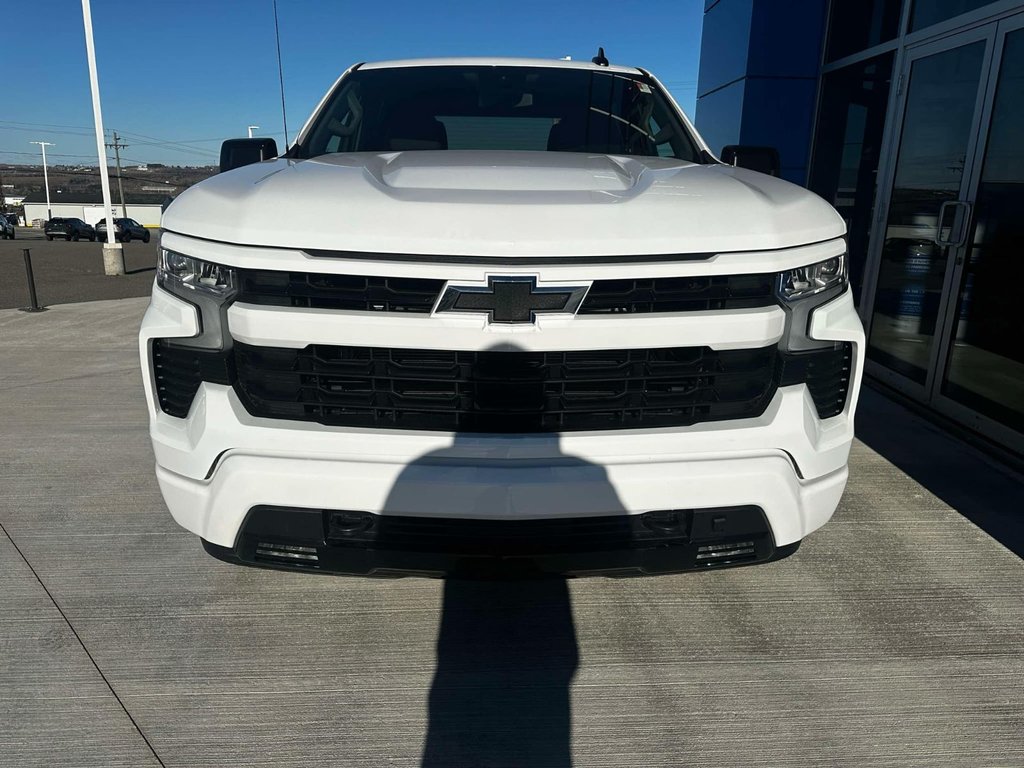 2025  Silverado 1500 RST in Grand Falls, New Brunswick - 2 - w1024h768px