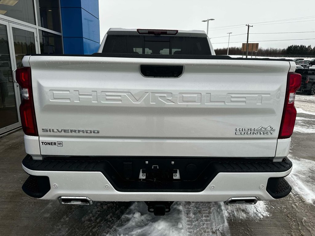 Chevrolet Silverado 1500 High Country 2025 à Grand Falls, Nouveau-Brunswick - 5 - w1024h768px