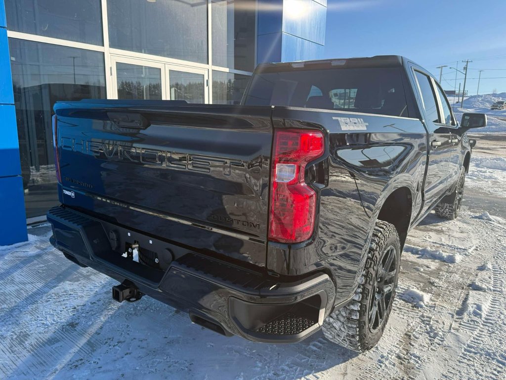 Chevrolet Silverado 1500 Custom Trail Boss 2025 à Grand Falls, Nouveau-Brunswick - 4 - w1024h768px