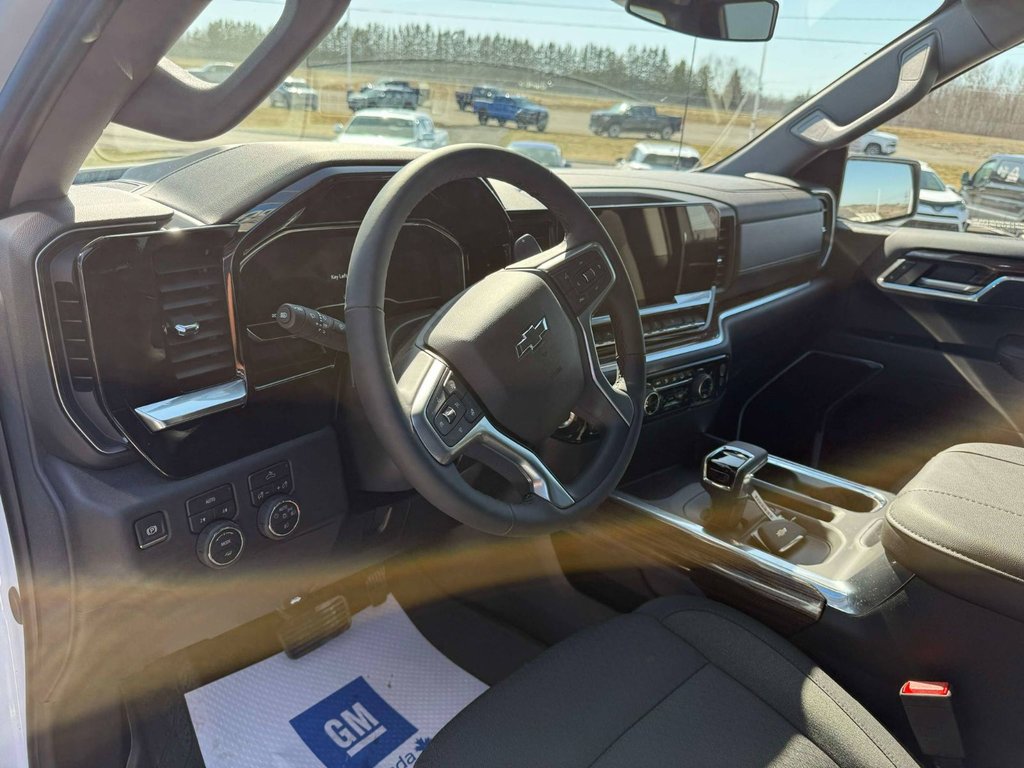2025 Chevrolet Silverado 1500 RST in Grand Falls, New Brunswick - 9 - w1024h768px
