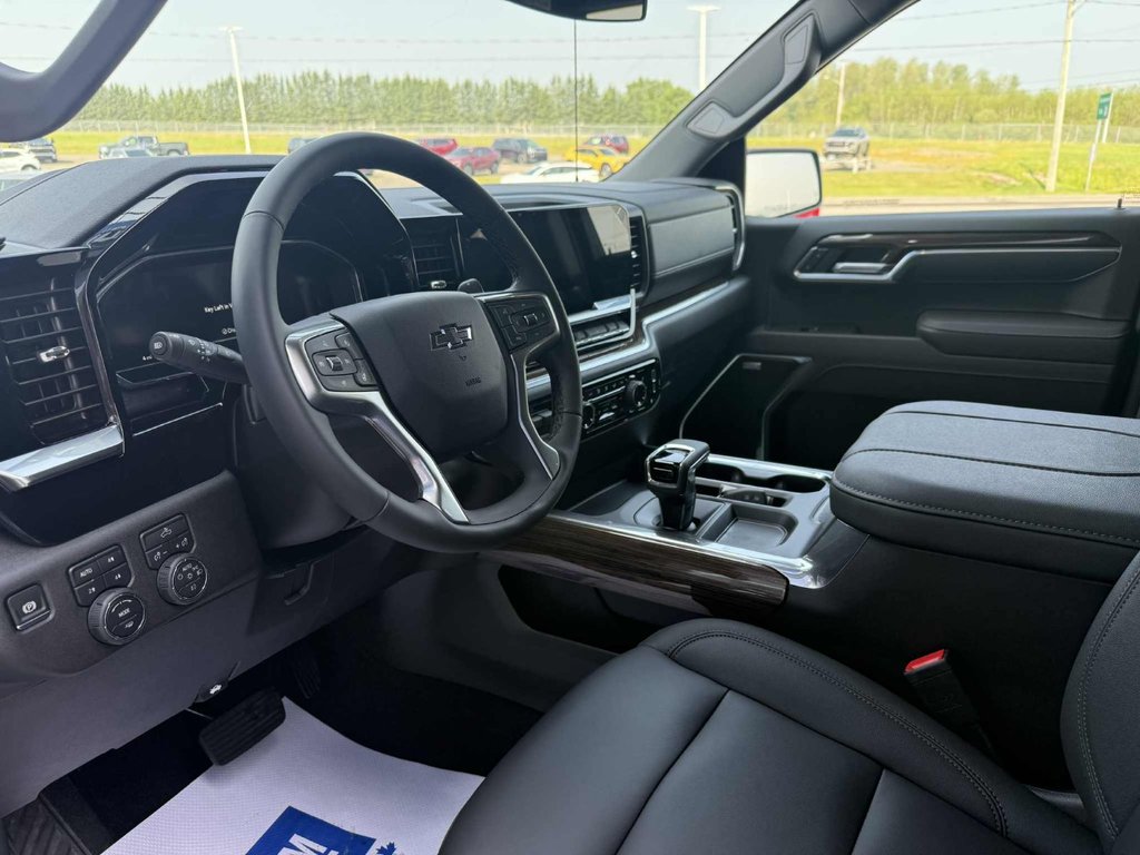 2025 Chevrolet Silverado 1500 RST in Grand Falls, New Brunswick - 16 - w1024h768px