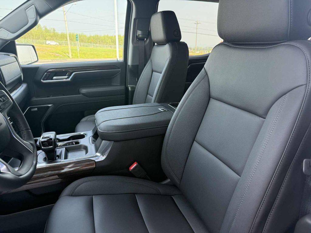 2025 Chevrolet Silverado 1500 RST in Grand Falls, New Brunswick - 20 - w1024h768px