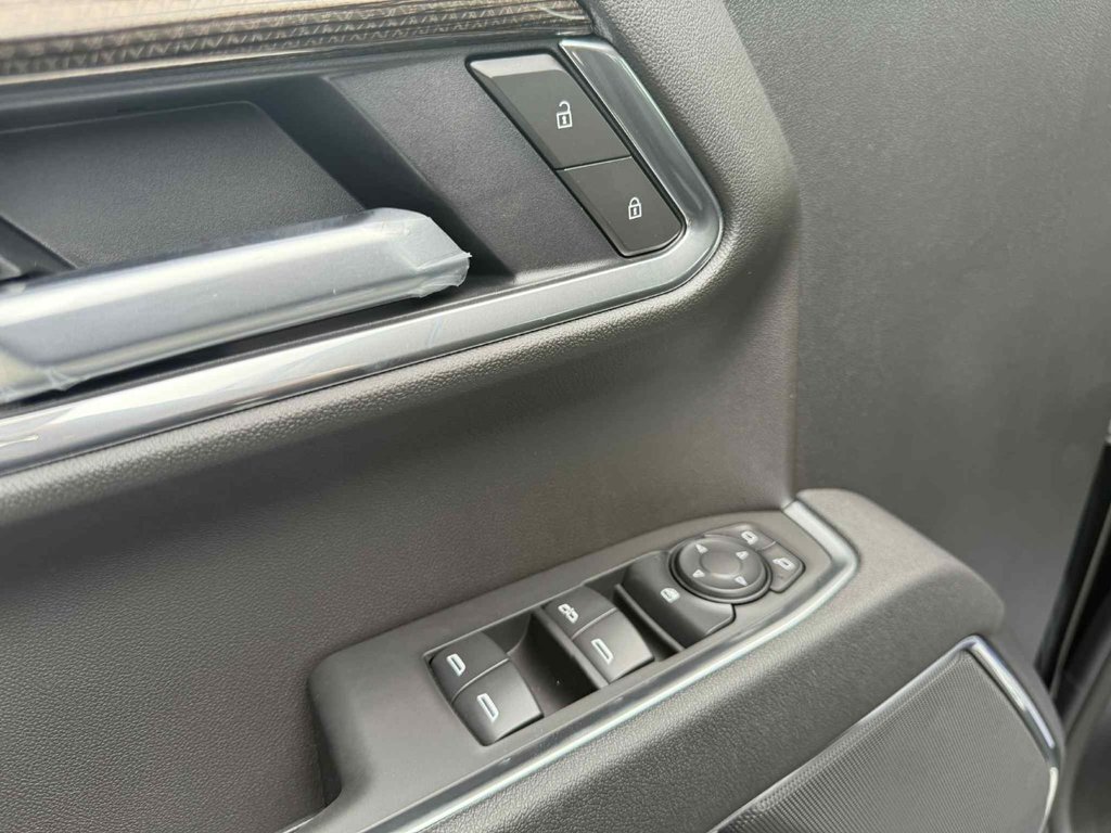 2025 Chevrolet Silverado 1500 LT in Grand Falls, New Brunswick - 16 - w1024h768px