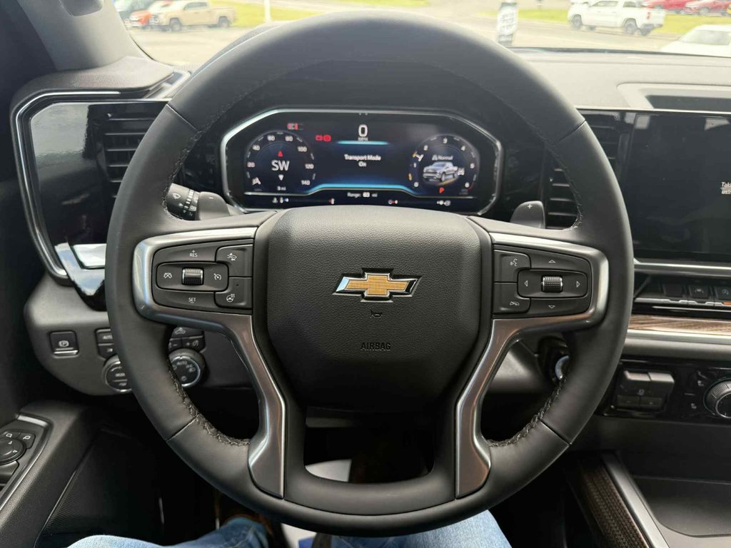2025 Chevrolet Silverado 1500 LT in Grand Falls, New Brunswick - 9 - w1024h768px