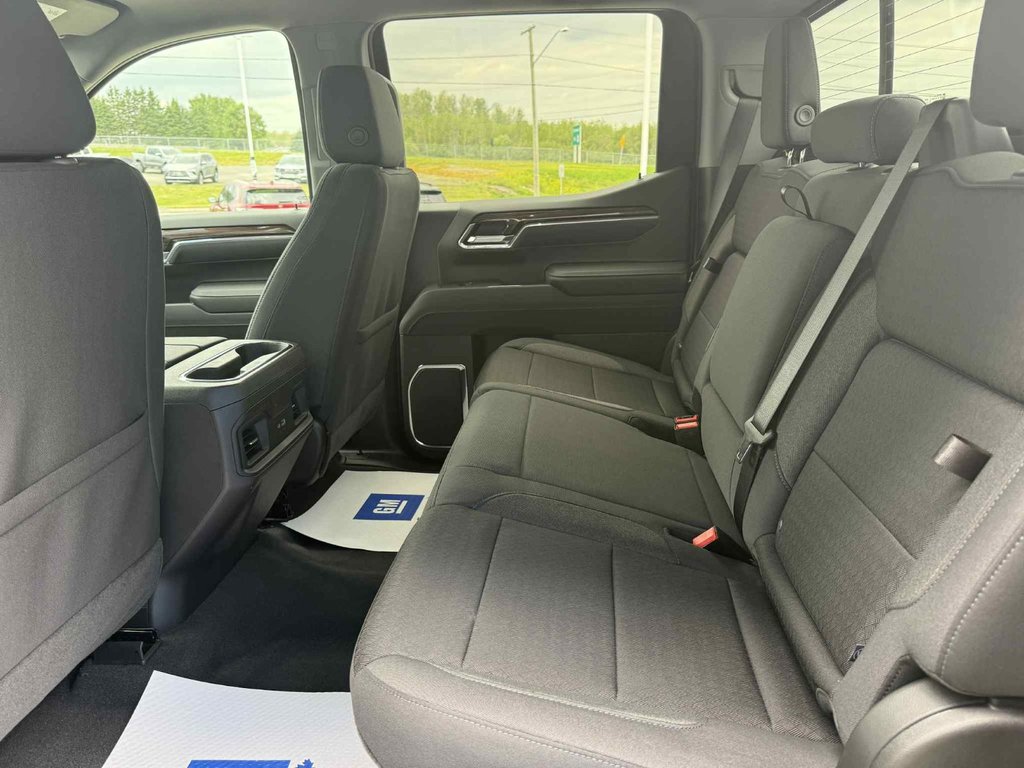 2025 Chevrolet Silverado 1500 LT in Grand Falls, New Brunswick - 13 - w1024h768px