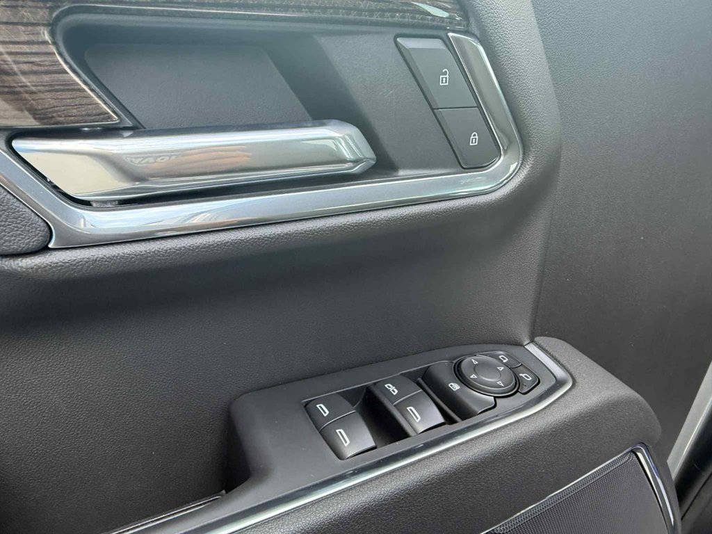 2025 Chevrolet Silverado 1500 LT in Grand Falls, New Brunswick - 19 - w1024h768px