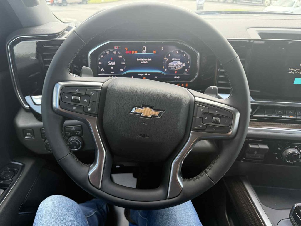 2025 Chevrolet Silverado 1500 LT in Grand Falls, New Brunswick - 9 - w1024h768px