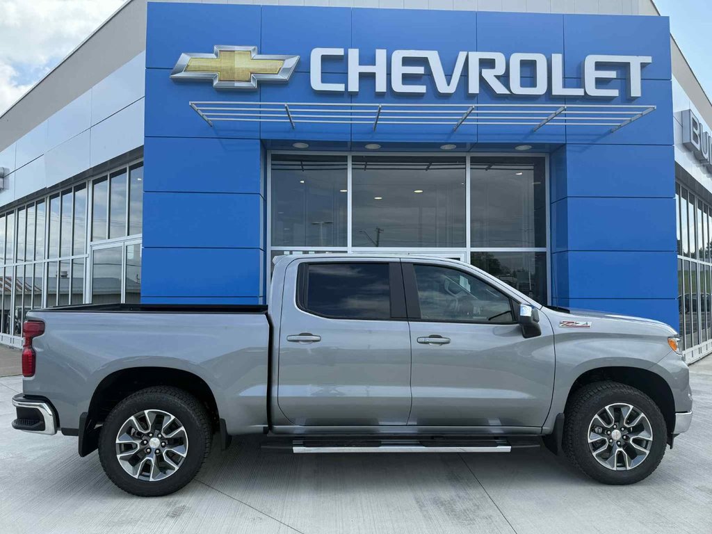2025 Chevrolet Silverado 1500 LT in Grand Falls, New Brunswick - 4 - w1024h768px