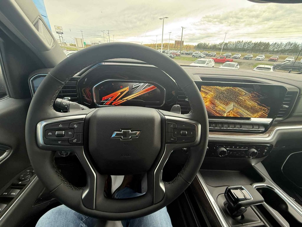 2025 Chevrolet SILVERADO 1500 RST in Grand Falls, New Brunswick - 9 - w1024h768px