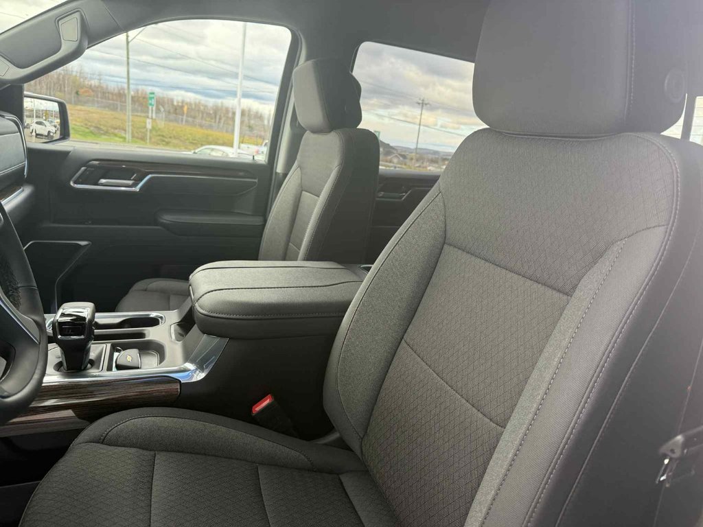 2026 Chevrolet Silverado 1500 LT in Grand Falls, New Brunswick - 16 - w1024h768px