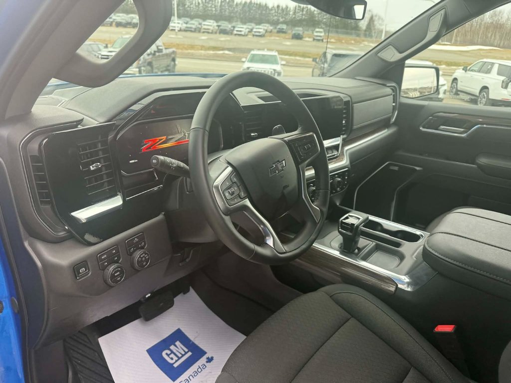 2026 Chevrolet SILVERADO 1500 RST in Grand Falls, New Brunswick - 10 - w1024h768px