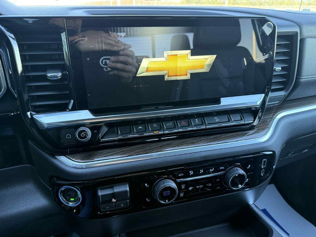 2026 Chevrolet Silverado 1500 RST in Grand Falls, New Brunswick - 18 - w1024h768px