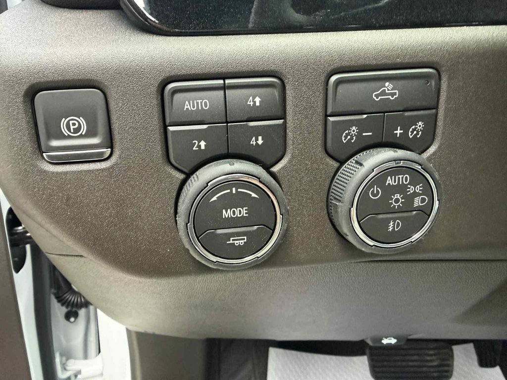 2026 Chevrolet Silverado 1500 RST in Grand Falls, New Brunswick - 17 - w1024h768px