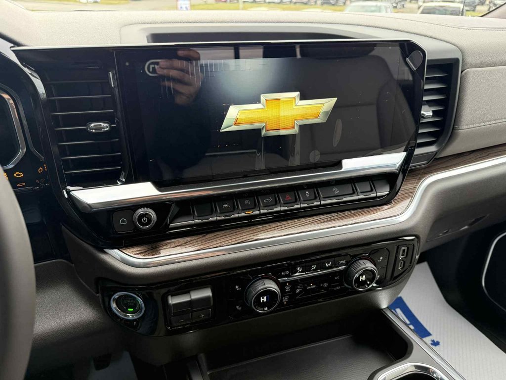 2026 Chevrolet Silverado 1500 RST in Grand Falls, New Brunswick - 9 - w1024h768px