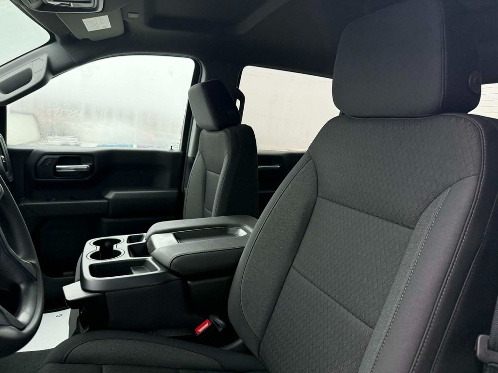 Chevrolet Silverado 1500 Custom Trail Boss 2026 à Grand Falls, Nouveau-Brunswick - 14 - w1024h768px