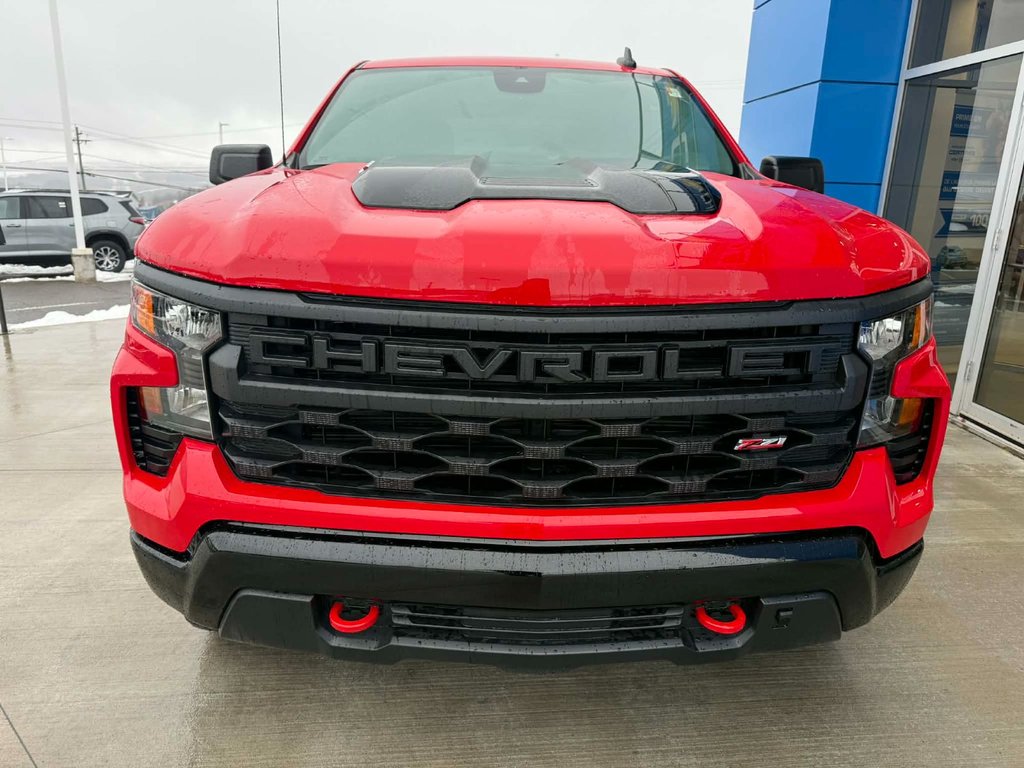 Chevrolet Silverado 1500 Custom Trail Boss 2026 à Grand Falls, Nouveau-Brunswick - 4 - w1024h768px