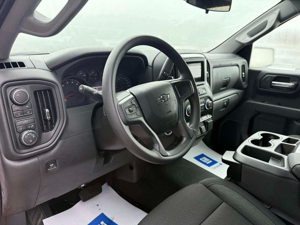 Chevrolet Silverado 1500 Custom Trail Boss 2026 à Grand Falls, Nouveau-Brunswick - 18 - w1024h768px