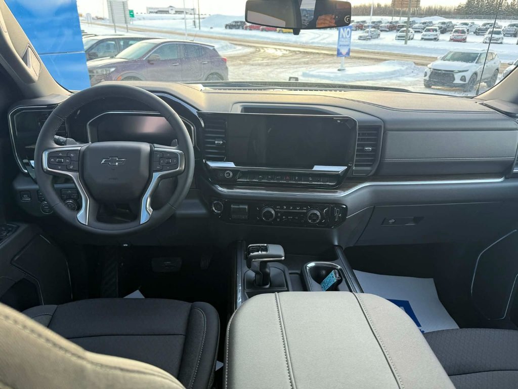 Chevrolet Silverado 1500 RST 2026 à Grand Falls, Nouveau-Brunswick - 14 - w1024h768px