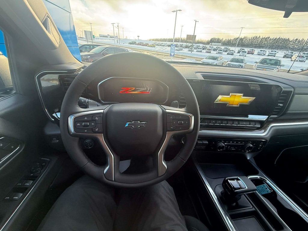 Chevrolet Silverado 1500 RST 2026 à Grand Falls, Nouveau-Brunswick - 15 - w1024h768px