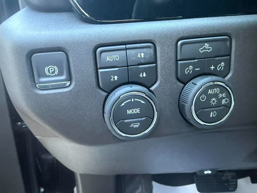 Chevrolet Silverado 1500 RST 2026 à Grand Falls, Nouveau-Brunswick - 16 - w1024h768px