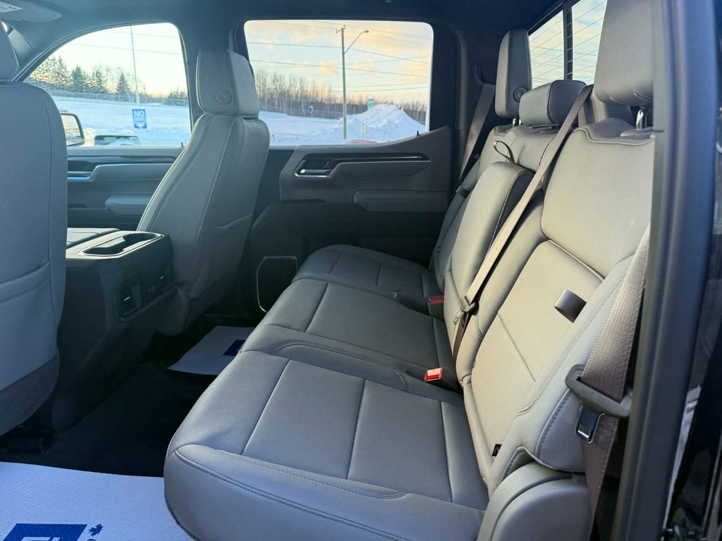 Chevrolet Silverado 1500 RST 2026 à Grand Falls, Nouveau-Brunswick - 10 - w1024h768px