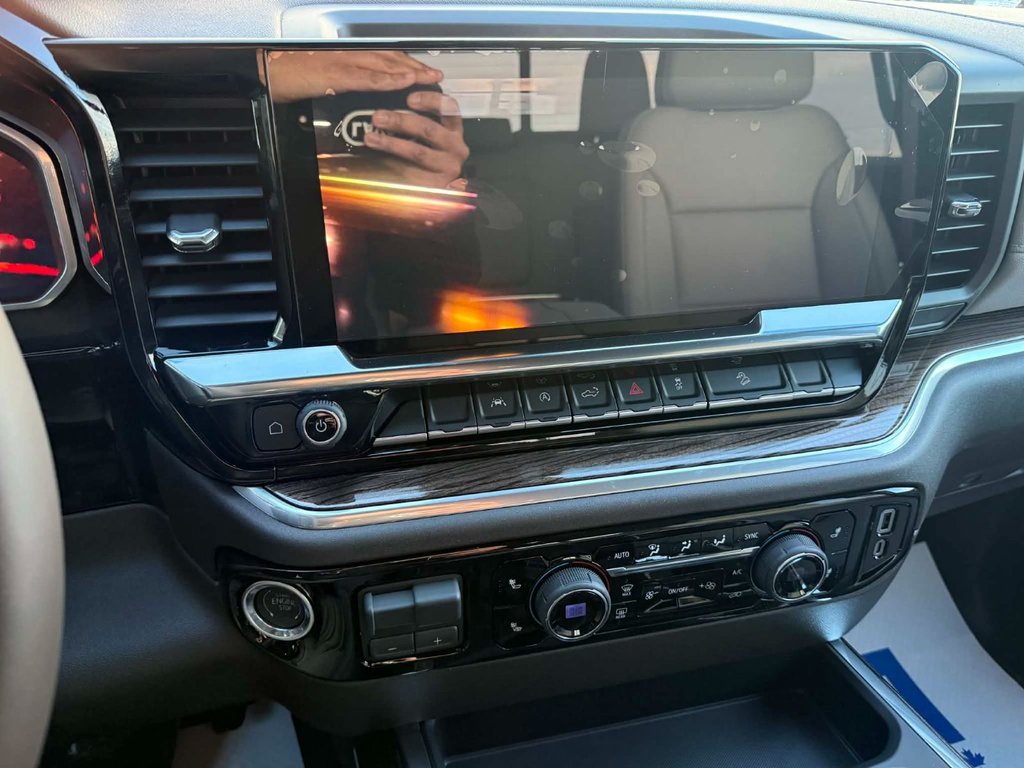 Chevrolet Silverado 1500 RST 2026 à Grand Falls, Nouveau-Brunswick - 17 - w1024h768px