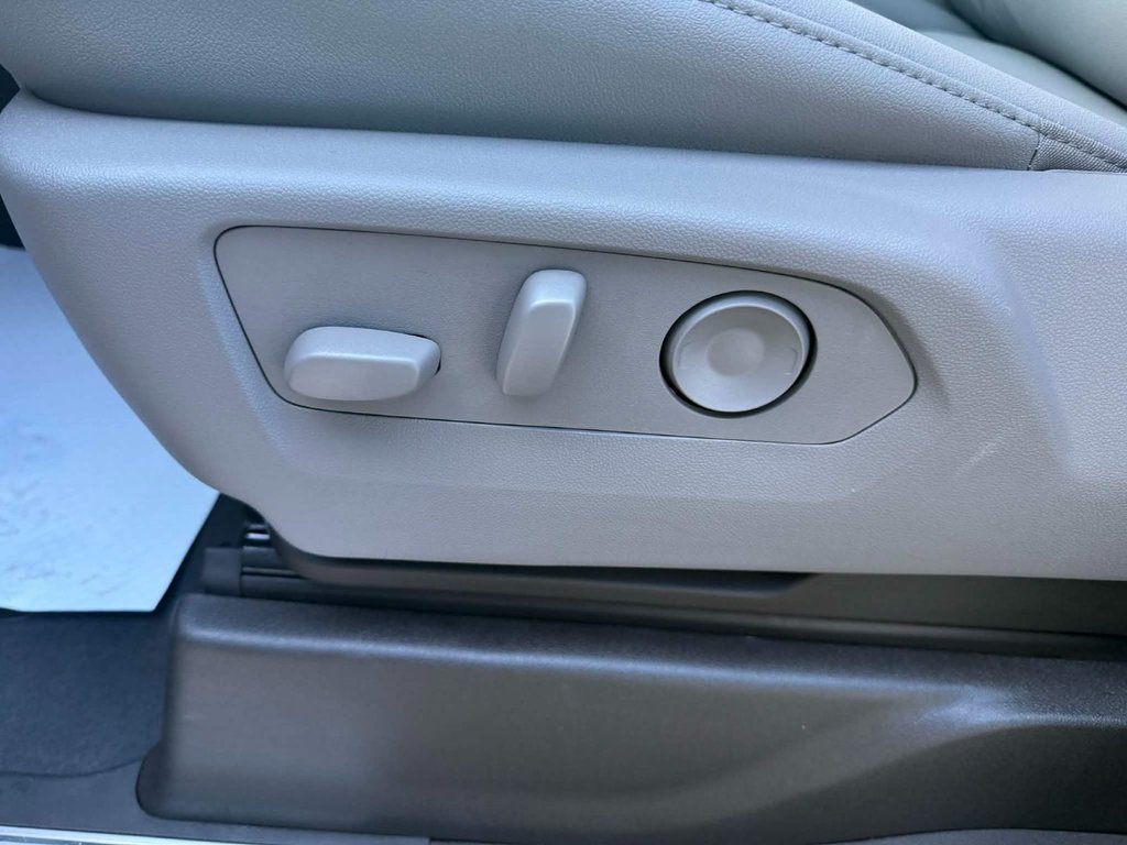 Chevrolet Silverado 1500 RST 2026 à Grand Falls, Nouveau-Brunswick - 14 - w1024h768px