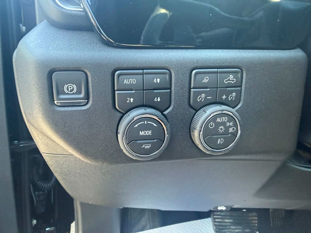 Chevrolet Silverado 1500 RST 2026 à Grand Falls, Nouveau-Brunswick - 10 - w1024h768px