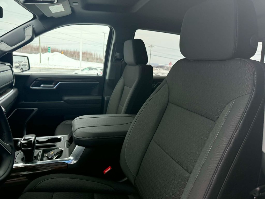 2026 Chevrolet Silverado 1500 LT in Grand Falls, New Brunswick - 10 - w1024h768px