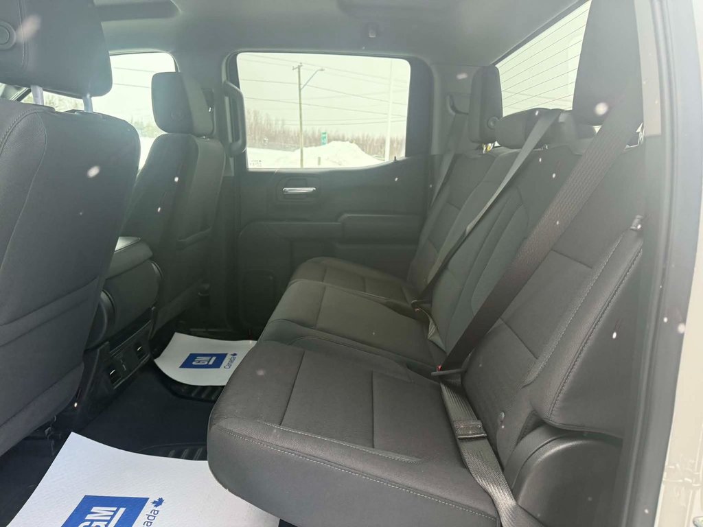 Chevrolet Silverado 1500 Custom Trail Boss 2026 à Grand Falls, Nouveau-Brunswick - 18 - w1024h768px