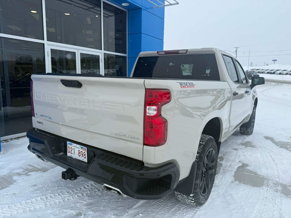Chevrolet Silverado 1500 Custom Trail Boss 2026 à Grand Falls, Nouveau-Brunswick - 5 - w1024h768px