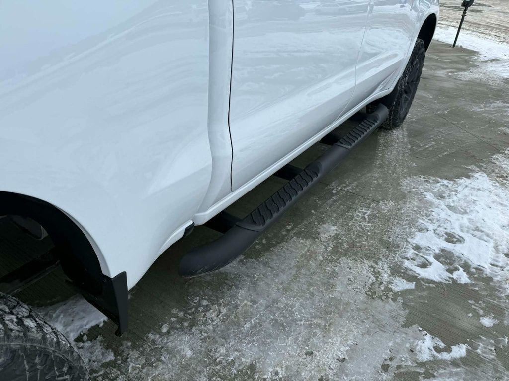 Chevrolet Silverado 1500 Custom Trail Boss 2026 à Grand Falls, Nouveau-Brunswick - 7 - w1024h768px