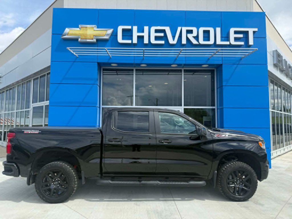 2026 Chevrolet Silverado 1500 LT Trail Boss in Grand Falls, New Brunswick - 4 - w1024h768px