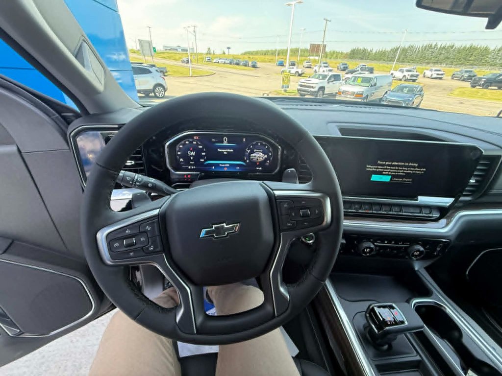 2026 Chevrolet Silverado 1500 RST in Grand Falls, New Brunswick - 8 - w1024h768px