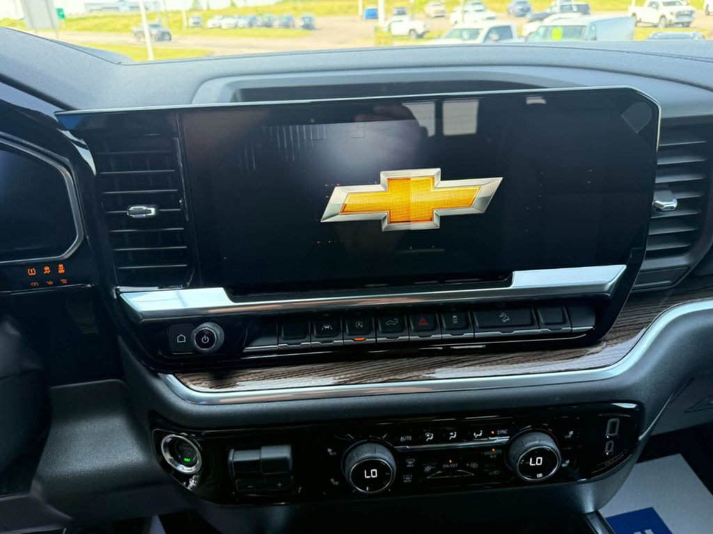 2026 Chevrolet Silverado 1500 RST in Grand Falls, New Brunswick - 17 - w1024h768px