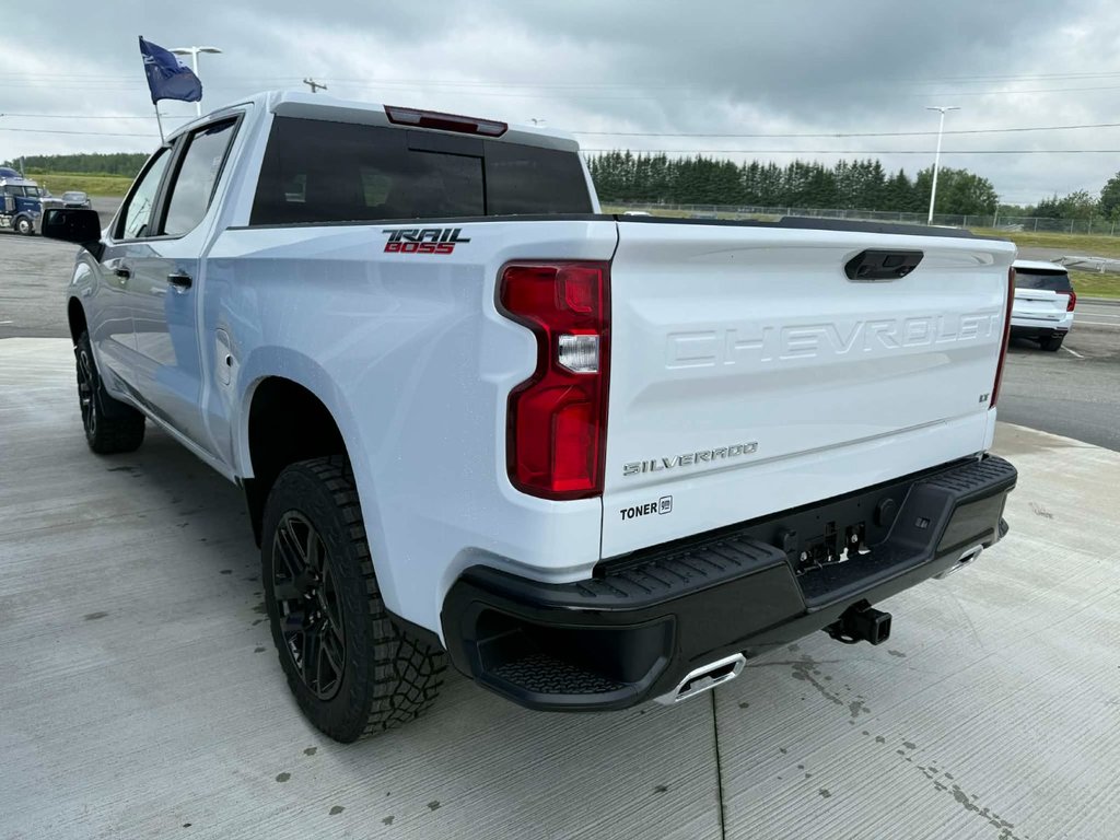 Chevrolet Silverado 1500 LT Trail Boss 2026 à Grand Falls, Nouveau-Brunswick - 5 - w1024h768px
