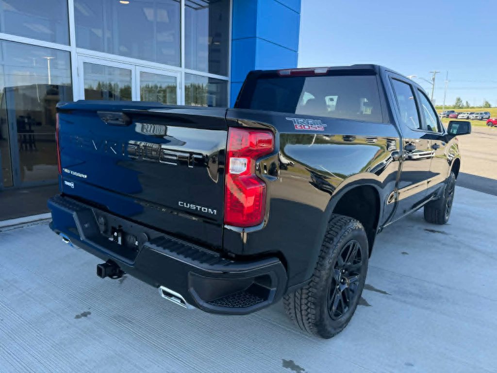 2026 Chevrolet Silverado 1500 Custom Trail Boss in Grand Falls, New Brunswick - 5 - w1024h768px