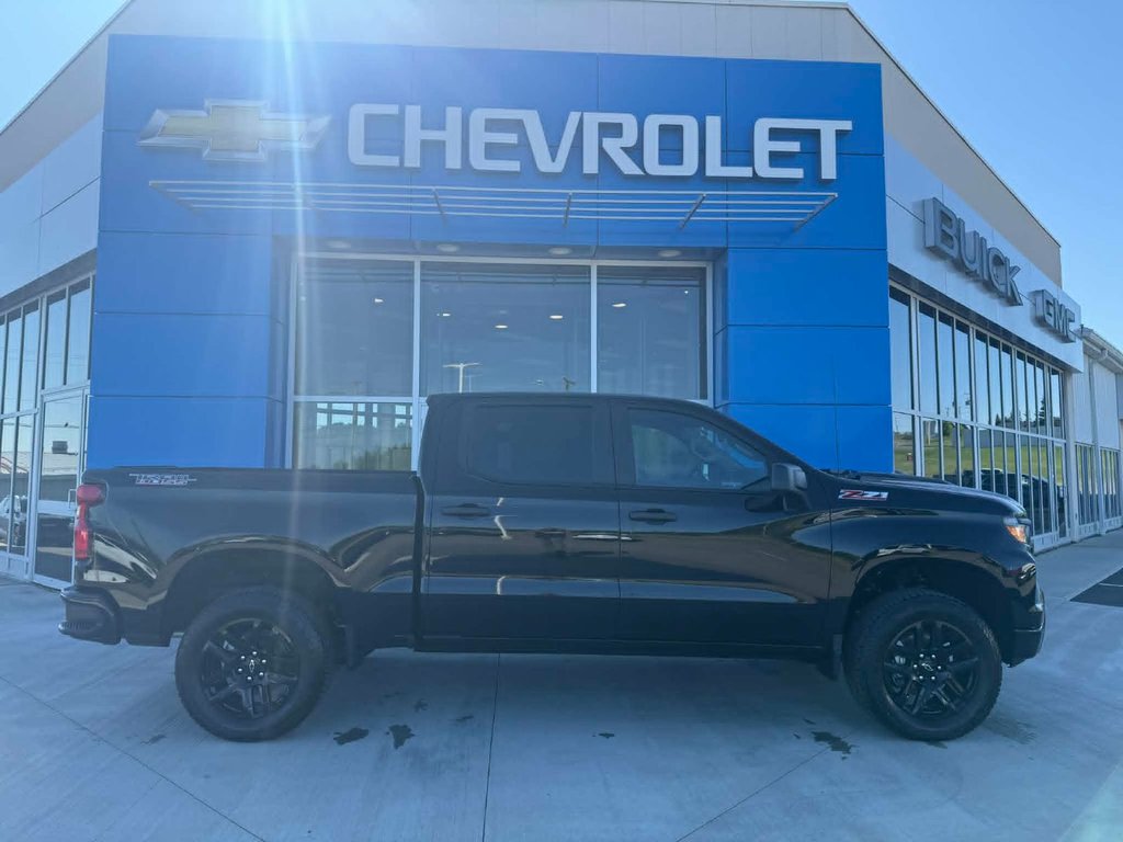2026 Chevrolet Silverado 1500 Custom Trail Boss in Grand Falls, New Brunswick - 4 - w1024h768px