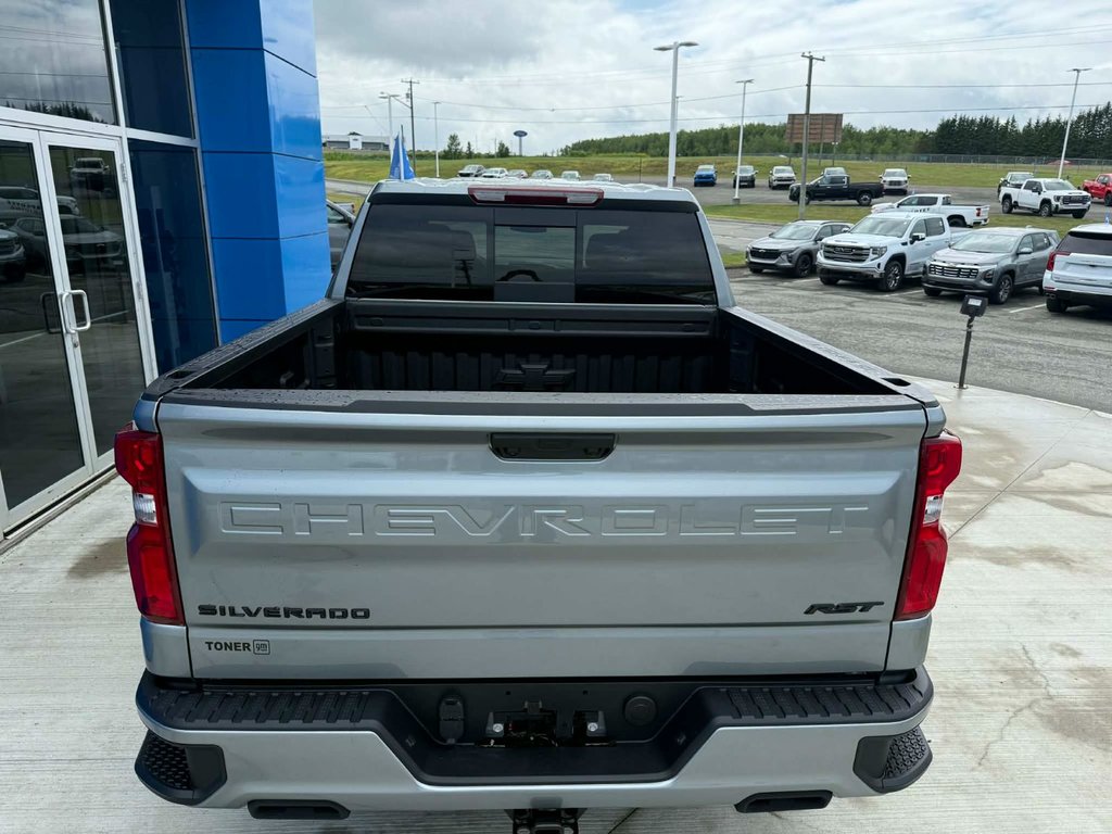 2026 Chevrolet Silverado 1500 RST in Grand Falls, New Brunswick - 5 - w1024h768px
