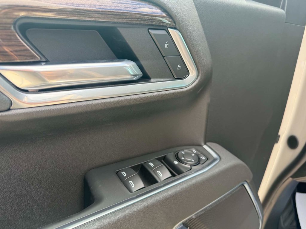 2026 Chevrolet Silverado 1500 RST in Grand Falls, New Brunswick - 10 - w1024h768px