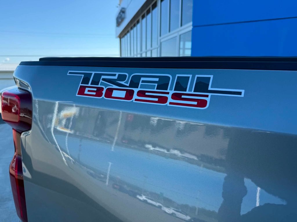 Chevrolet Silverado 1500 LT Trail Boss 2026 à Grand Falls, Nouveau-Brunswick - 16 - w1024h768px