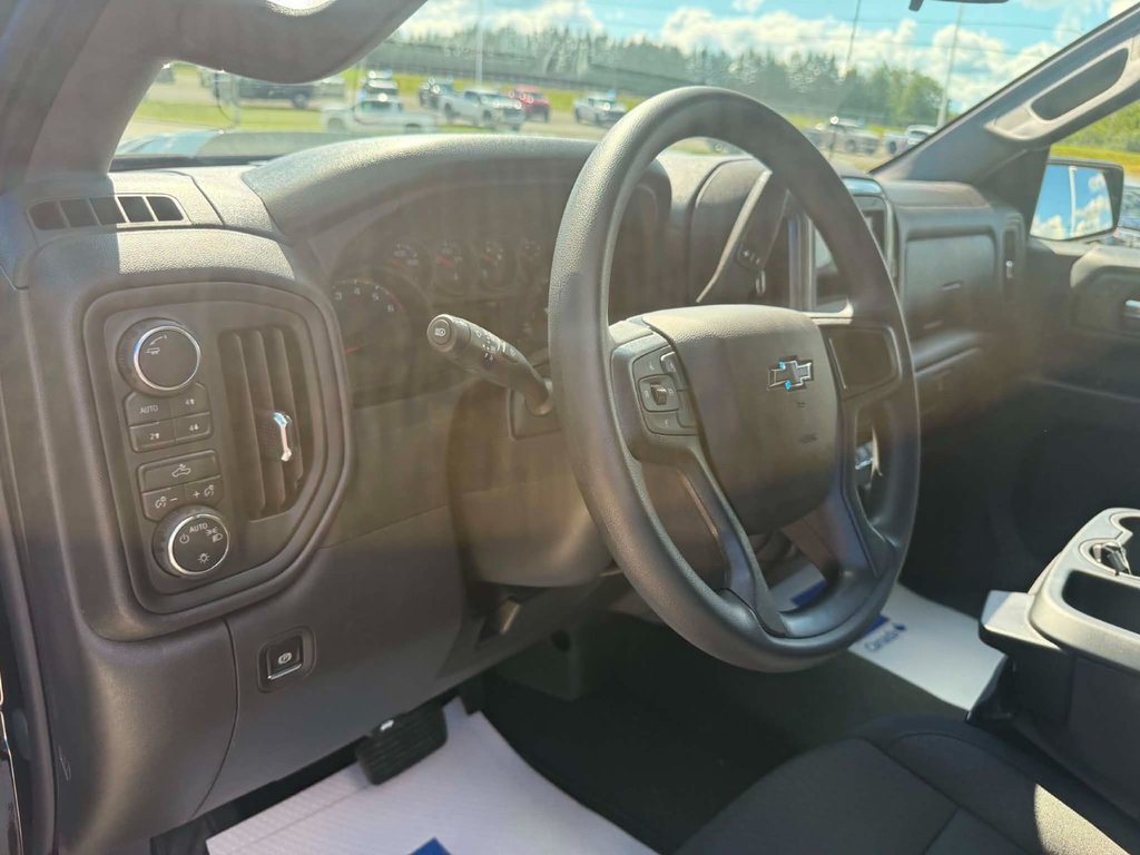 2026 Chevrolet Silverado 1500 Custom Trail Boss in Grand Falls, New Brunswick - 10 - w1024h768px