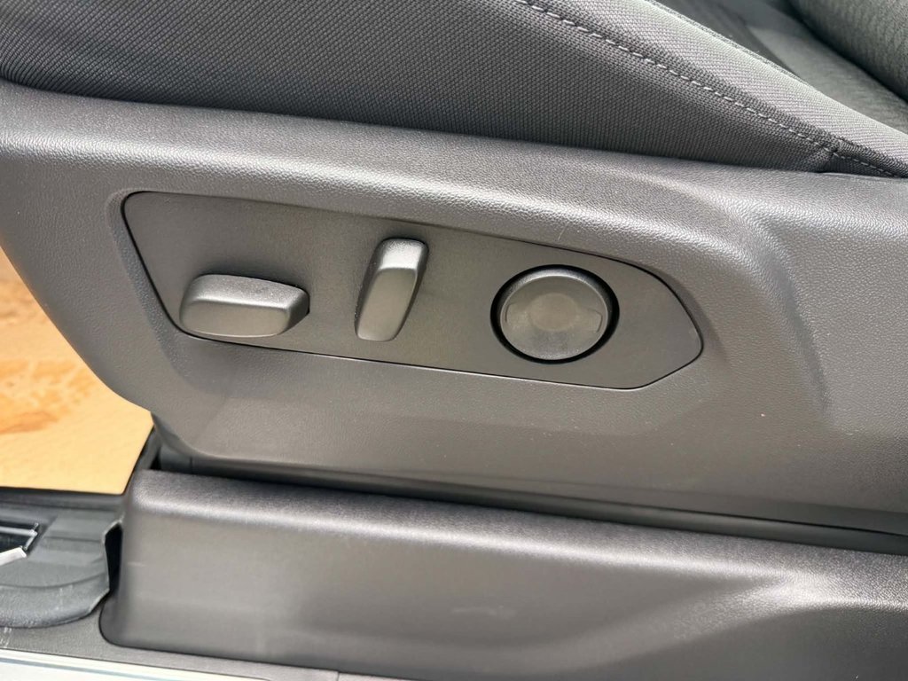 2026 Chevrolet Silverado 1500 LT in Grand Falls, New Brunswick - 17 - w1024h768px