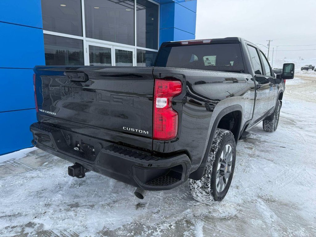 2025 Chevrolet SILVERADO 2500 HD CUSTOM in Grand Falls, New Brunswick - 4 - w1024h768px