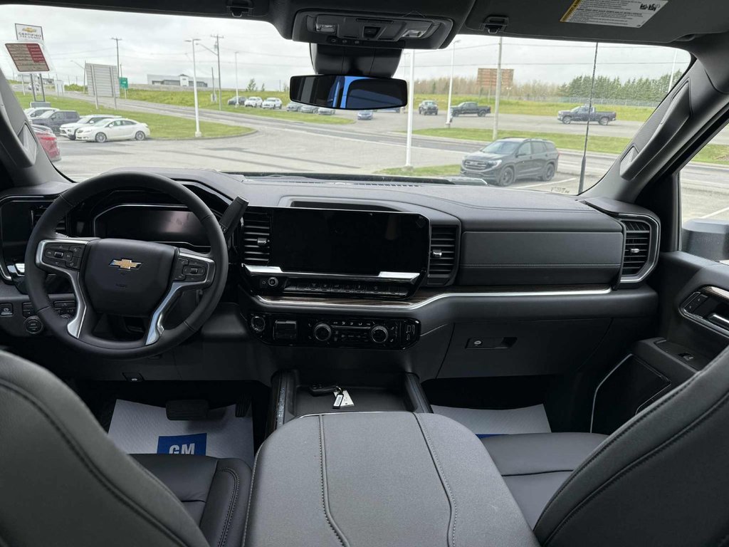 2025 Chevrolet SILVERADO 2500 HD LT in Grand Falls, New Brunswick - 18 - w1024h768px