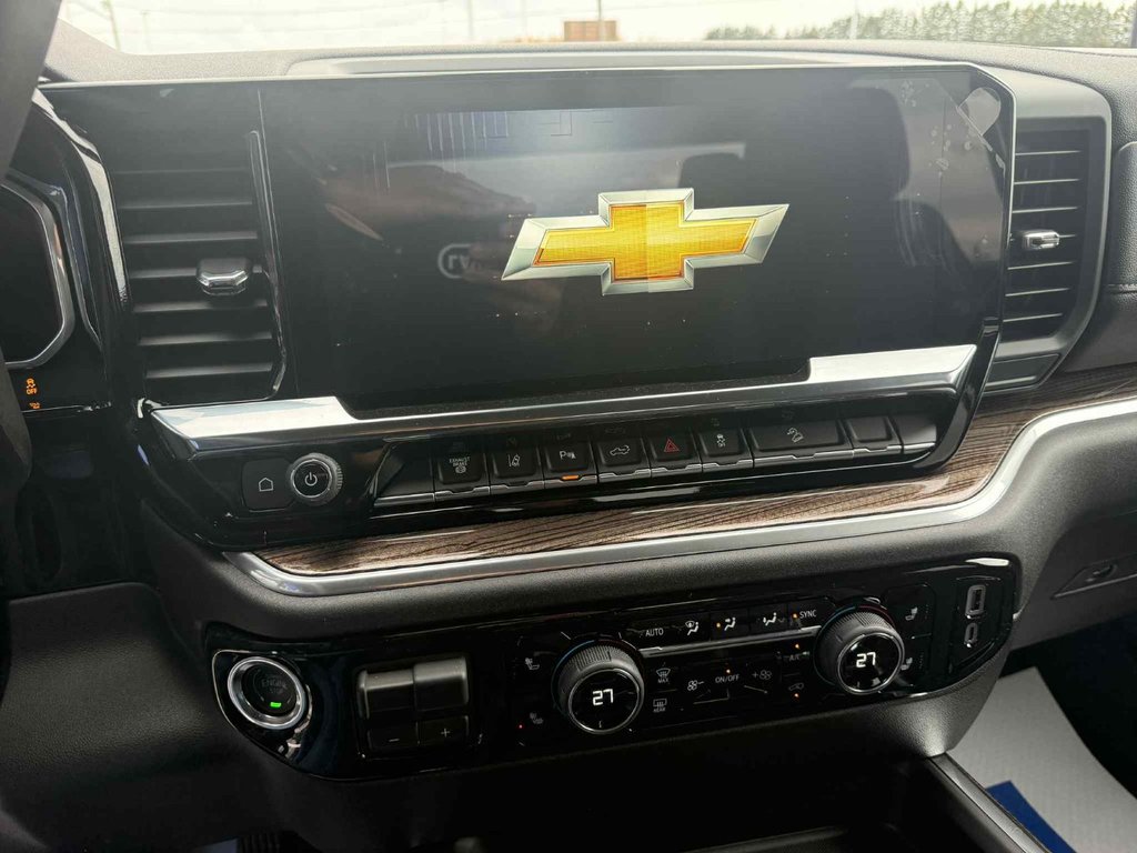 2026 Chevrolet Silverado 2500 HD LT in Grand Falls, New Brunswick - 9 - w1024h768px