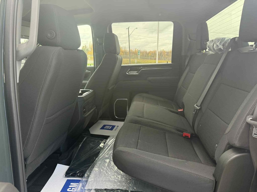 2026 Chevrolet Silverado 2500 HD LT in Grand Falls, New Brunswick - 17 - w1024h768px