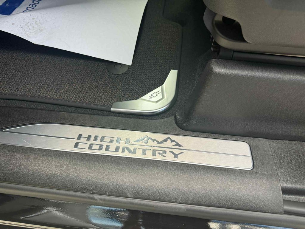 2026 Chevrolet Silverado 2500 HD HIGH COUNTRY in Grand Falls, New Brunswick - 12 - w1024h768px